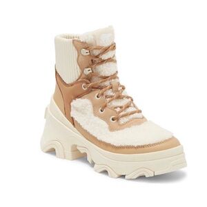 Sorel Brex Shearling Lace Up Boots size 9